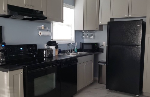 Panama City Casa | Centrally located Cozy, Relaxed 2-bedroom home with office space.
