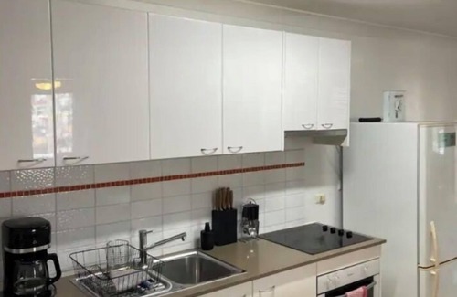 Miami Apartamento | Centrally Located Coastal Getaway – Walk to Beaches, Cafes & More