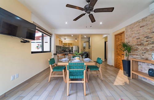 Sector R Condominio | Centrally located condo with private plunge pool