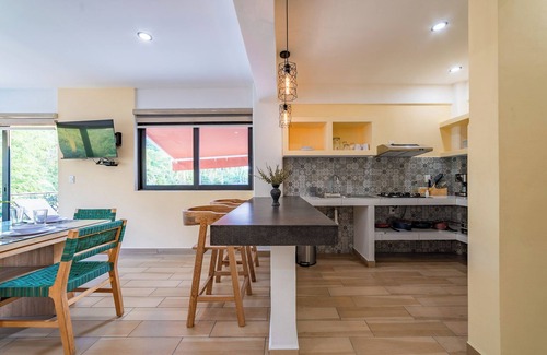 Sector R Condominio | Centrally located condo with private plunge pool
