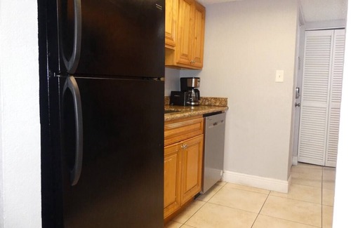 Southwest Orlando Apartamento | Centrally located cozy 2BR near attractions