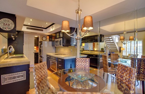 North Mountain Casa | ¡NUEVO! ¡10Mi al centro de North Phoenix Townhome!