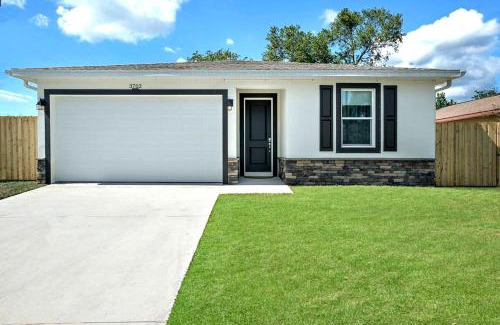 Tampa Casa | Centrally Located Family Home In Tampa
