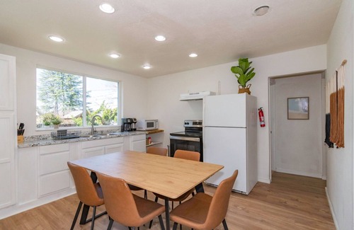 Historic Railroad District Casa | Centrally located Historic Home with parking
