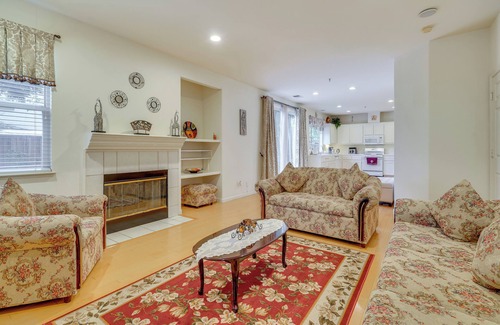 Hayward Casa | Centrally Located Home w/ Yard in Hayward!