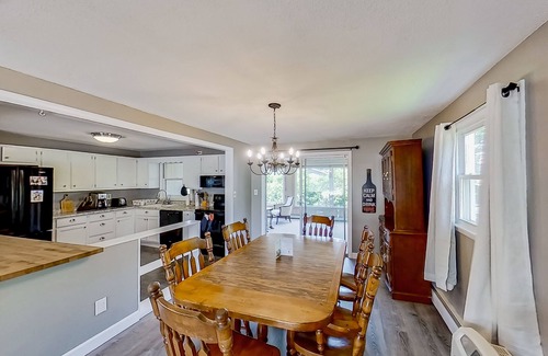 East Haven  Rutland County Casa | Centrally located home near outdoor activities & town with private W/D