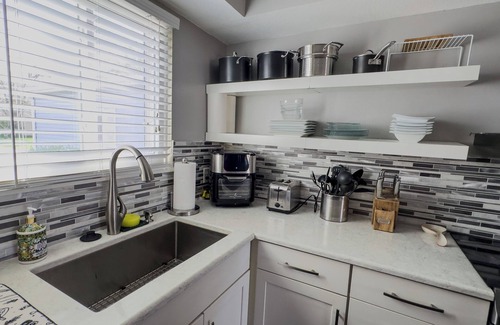 Toledo Condominio | Centrally Located Luxury Condo