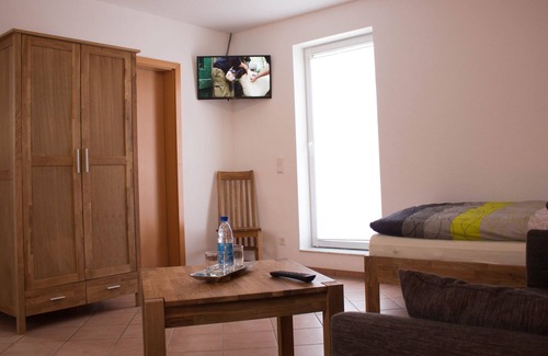 Celle Casa | Situado en el centro moderno apartamento con terraza