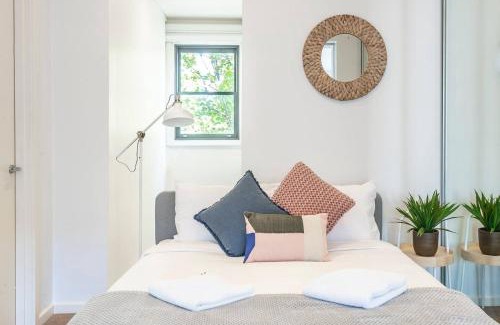 Pyrmont Apartamento | Centrally Located Pyrmont Paradise with Patio