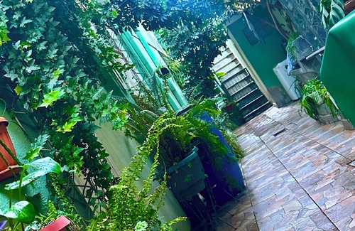 Cochabamba Casa | Habitación céntrica con acceso a lindo jardín