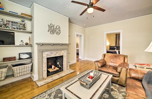 Richmond Casa | Centrally Located Richmond Home with Yard and Patio