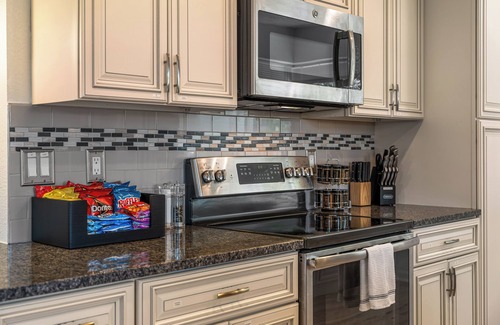 Creighton Casa | Centrally Located Spacious Home for Big Groups Near Red Rocks, Hiking, Colleges
