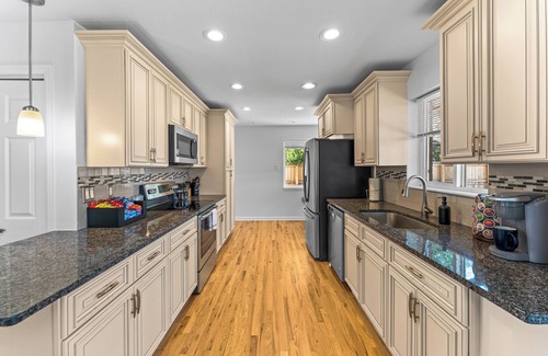 Creighton Casa | Centrally Located Spacious Home for Big Groups Near Red Rocks, Hiking, Colleges