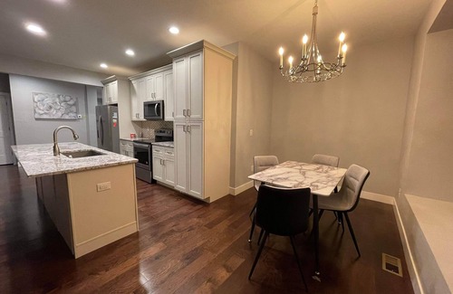 Lakewood Casa | Centrally Located Studio with separate entrance and FREE parking
