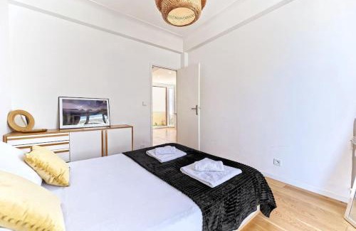 Saint-Sylvestre Apartamento | CENTRE VILLE-GRAND APPARTEMENT DE 50 M2 - COSY AVEC TERRASSE -Wifi