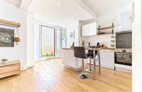 Saint-Sylvestre Apartamento | CENTRE VILLE-GRAND APPARTEMENT DE 50 M2 - COSY AVEC TERRASSE -Wifi