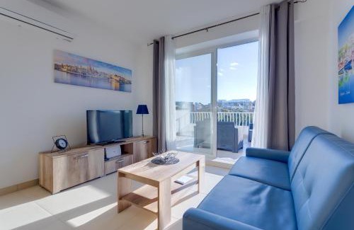 Msida Apartamento | Centric and Modern Penthouse close to Amenities