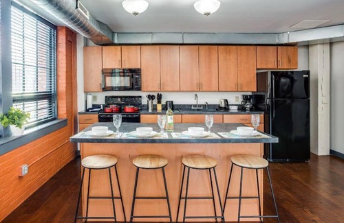 Rochester Casa | Centric Modern Loft w/King Beds & Smart GameTable