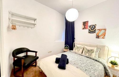 Malasana Hostal | Centric Rooms Madera Gran Via