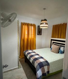 Villa Espana Apartamento | CENTRICO con wifi, cocina con gas y luz incluido la romana