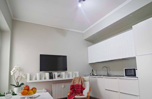 San Babila Apartamento | CENTRO Corso Venezia - Chic & Quiet Apartment in M
