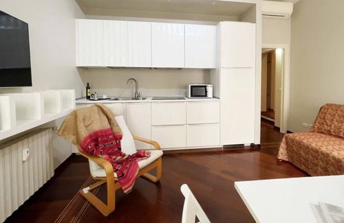 San Babila Apartamento | CENTRO Corso Venezia - Chic & Quiet Apartment in M