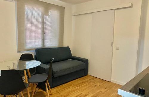 Moscardo Apartamento | Centro Mirasierra - Metro Usera 01