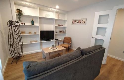 Aviles Apartamento | Centro nuevo con parking gratis LasMeanas