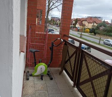 Pila Apartamento | Centrum 3 łóżka ul Kossaka 12b przy galerii z Balkonem