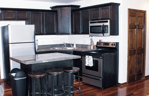 Kewaskum Apartamento | Century Cafe Flat