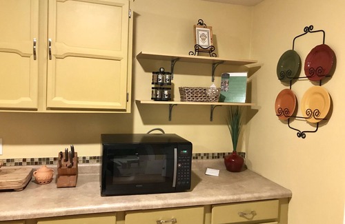 Northrup Casa | Century Cottage-PERFECTO para Mayo y visitantes del centro!