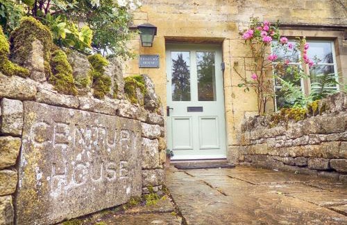 Moreton-in-Marsh Casa | Century House