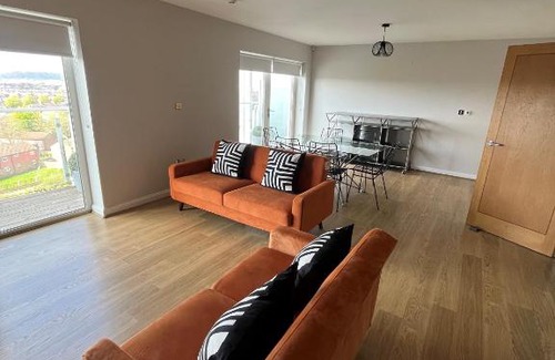 Century Wharf Apartamento | Century Wharf Apartments by Urban Space