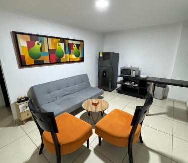 Ciudad Jardin Apartamento | CERCA al CLUB CAMPESTRE