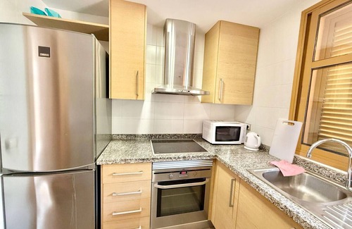 Golf Bahia Apartamento | CEREZOS APARTMENT SIERRA CORTINA R009