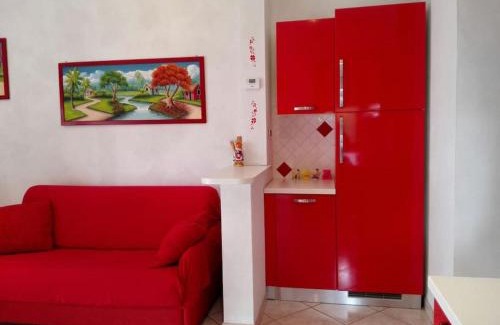 Ceriale Apartamento | CERIALE AMPIO GIARDINO VISTA MARE