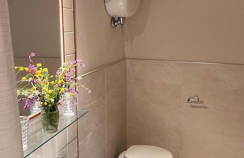 Assisi Apartamento | Cerqua Palmata - Waterfall Villa