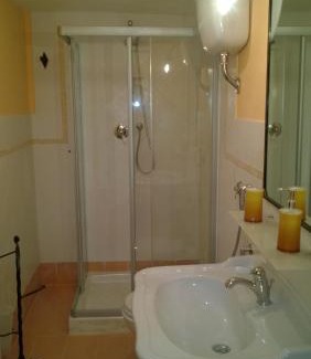 Acqua Loreto Casa | Cerqueti agriturismo