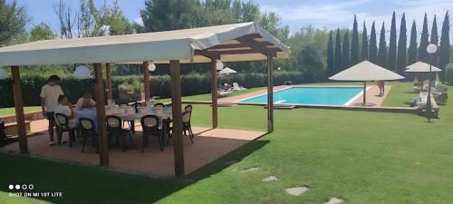Capraia e Limite Casa | Certopiano Villa con piscina