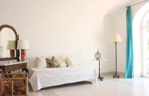 Tiberio Apartamento | Cesina Home