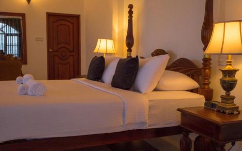 Kandy Hotel | Ceylon Breeze
