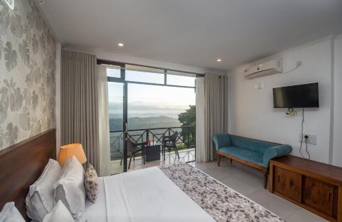 Tennekumbura Hotel | Ceyloni Panorama Resort