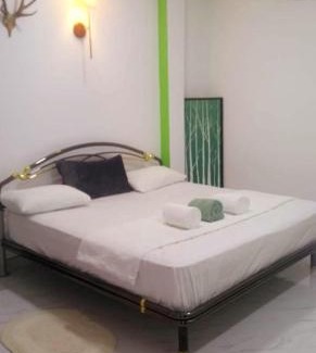 Kimbulapitiya Cama Y Desayuno | Ceylonia Airport Transit Villa CMB