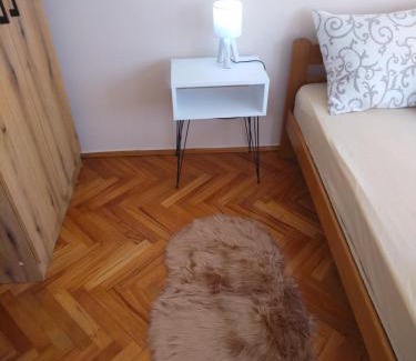 Arandelovac Apartamento | Cezar