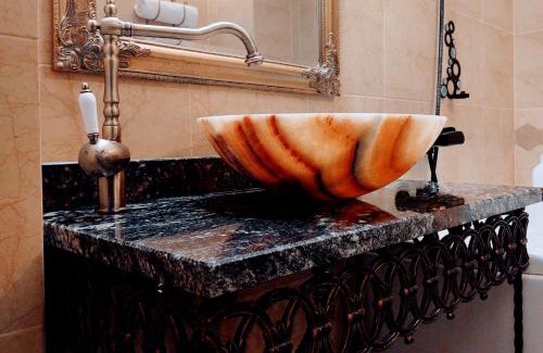 Centrul Vechi Apartamento | CezAri ApartHotel