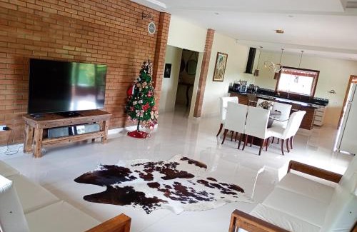 Igarata Casa | Chácara Alto Padrão em Igaratá