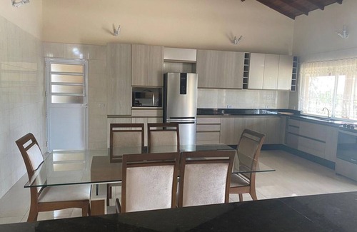 Mairinque Casa | Chácara c piscina e churrasqueira em Mairinque/SP