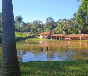 Socorro Otro | Chácara Cachoeira