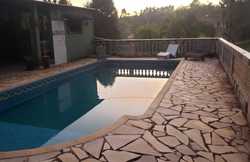 Ibiuna Casa | Chácara com Piscina, Quadra, Lago e Mesas de Jogos em Ibiúna - Locação Temporada