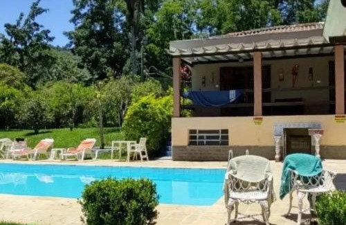 Itaoca Casa | Chácara com Piscina em Guararema
